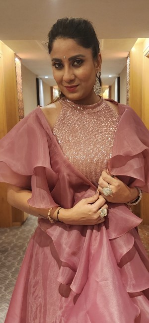 Nidhi